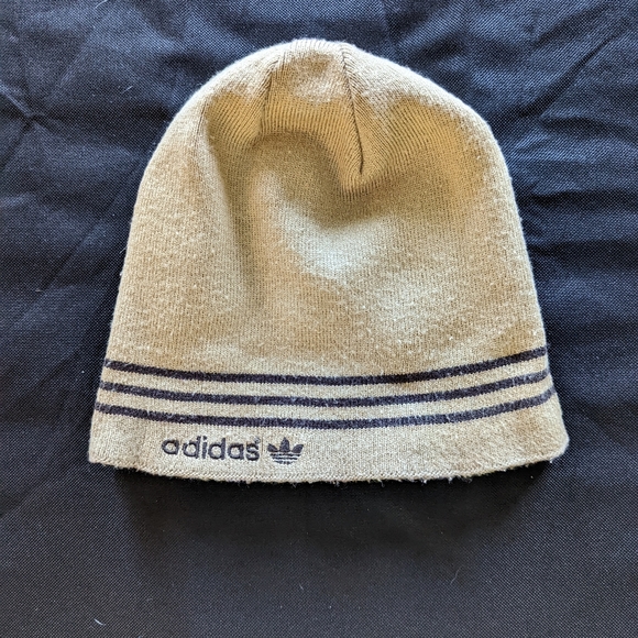 Adidas reversible beanie - Picture 2 of 2